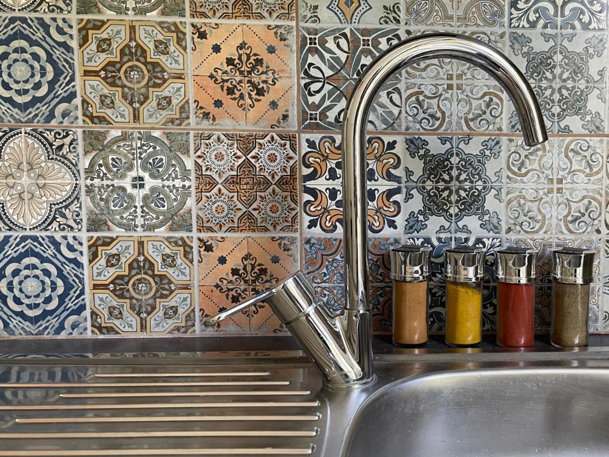 Soho Vibrant 55Sqm Apt In Atenas Exterior foto